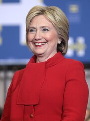Portrait d'Hillary Clinton (cliquez pour voir la source de l'image)