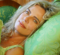 Portrait de Bruna Lombardi (cliquez pour voir la source de l'image)