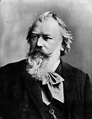 Portrait de Johannes Brahms (cliquez pour voir la source de l'image)