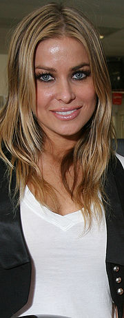 Portrait de Carmen Electra (cliquez pour voir la source de l'image)
