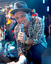 Portrait de Bruno Mars (cliquez pour voir la source de l'image)