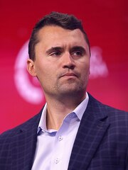 Portrait de Charlie Kirk (cliquez pour voir la source de l'image)
